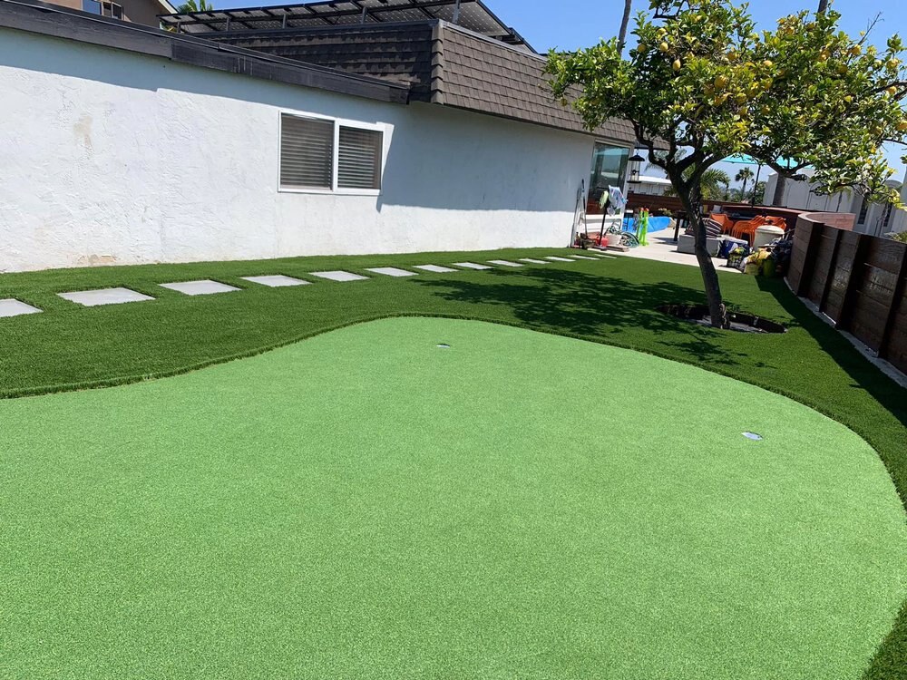 Artificial grass putting green in San Diego, CA by TurboSurfacing