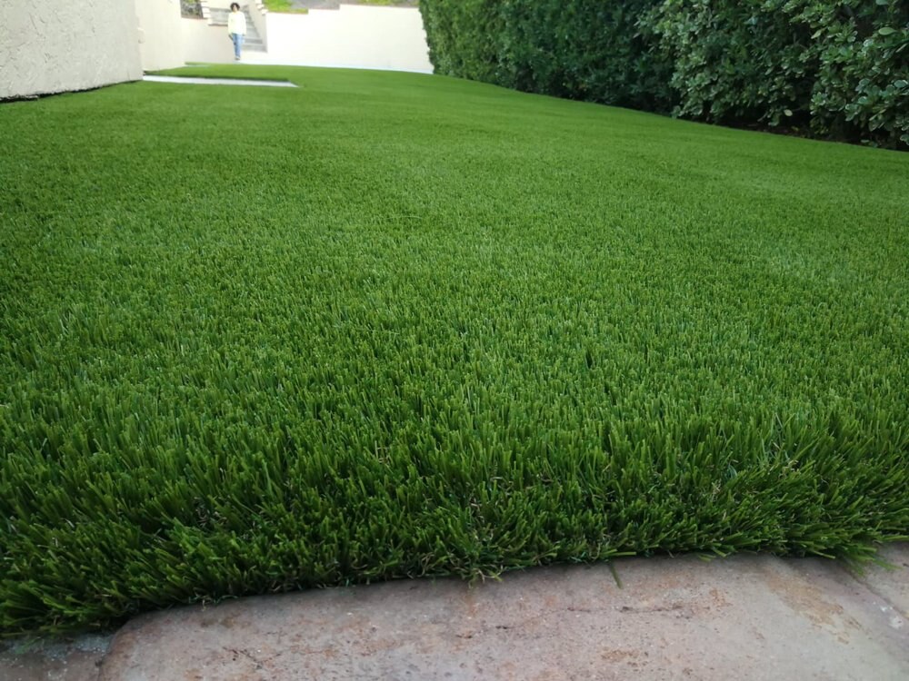 Artificial grass residential backyard in San Diego, CA by TurboSurfacing