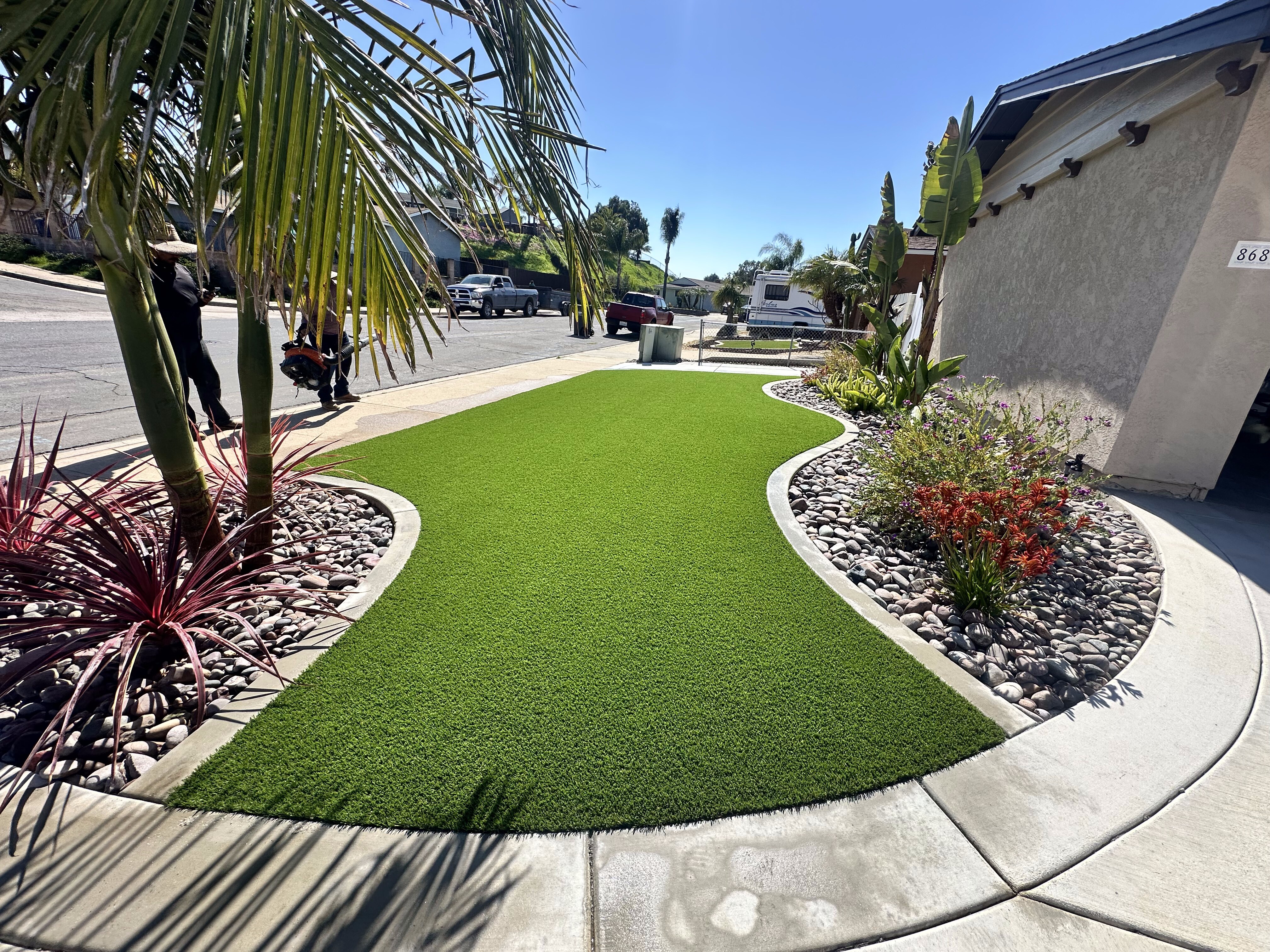 Artificial grass residential front yard in San Diego, CA by TurboSurfacing