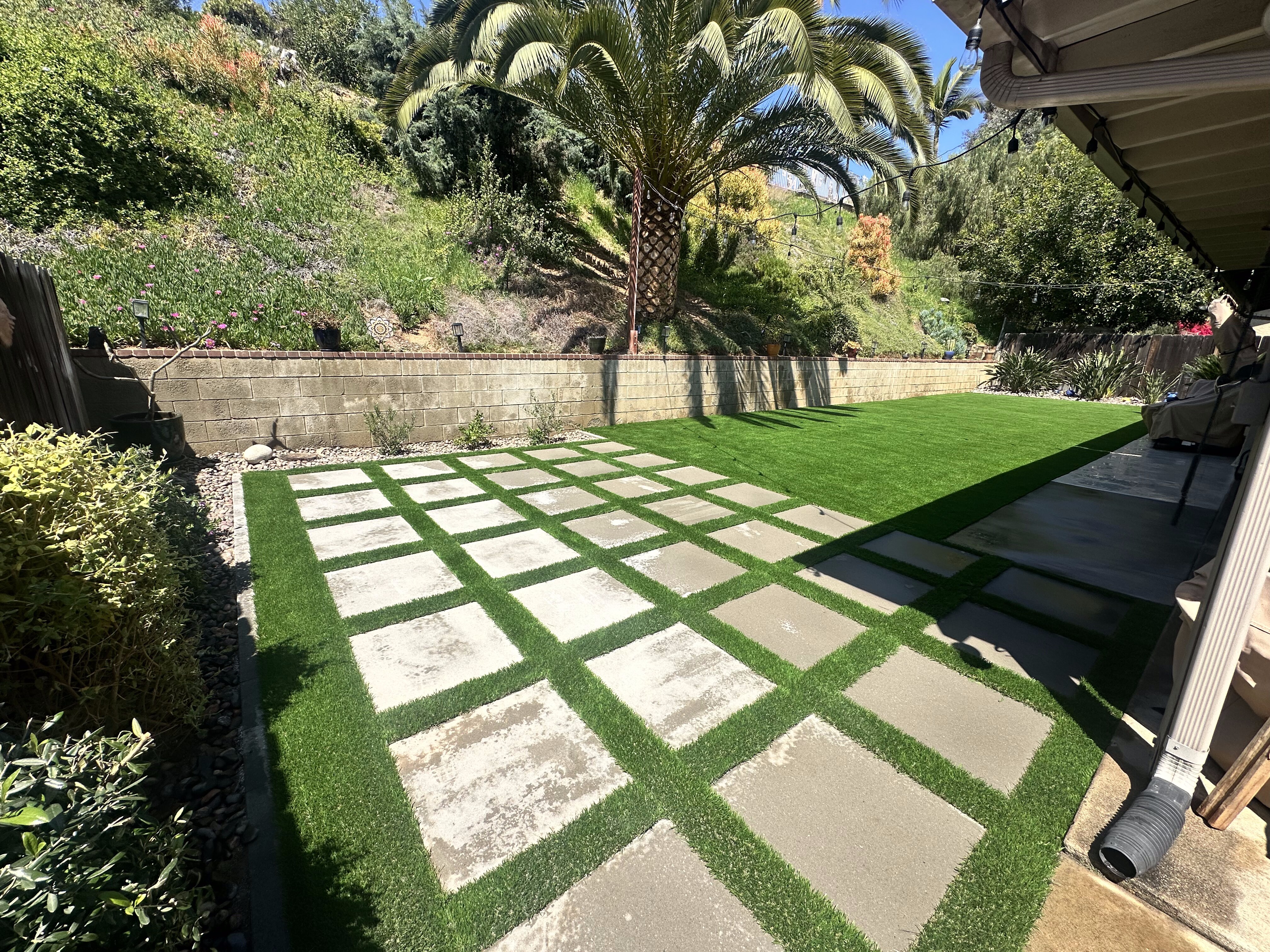 Artificial grass residential lawn in San Diego, CA by TurboSurfacing