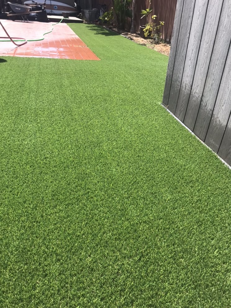 Artificial grass residential lawn in San Diego, CA by TurboSurfacing